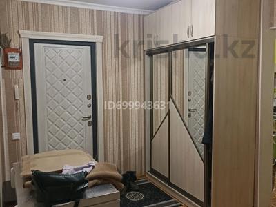 Продажа квартир в Актюбинской обл.: 2-комнатная квартира · 56 м² · 2/5 этаж, Сулу тобе 6 25 — 25дом за 17 млн 〒 2-комнатная квартира · 56 м² · 2/5 этаж, Сулу тобе 6 25 — 25дом за 17 млн 〒 в Актобе, мкр Авиагородок
