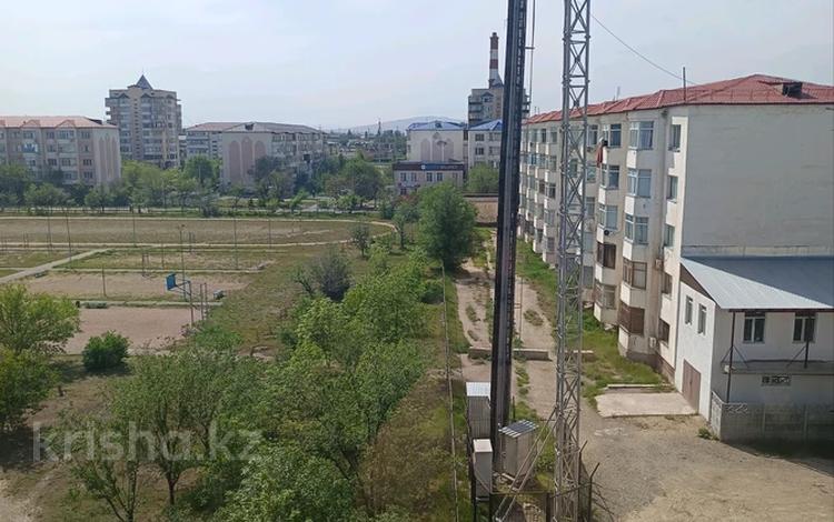 3-бөлмелі пәтер · 70 м² · 5/5 қабат, Аппасова 30, бағасы: 150 000 ₸ в Таразе — фото 2