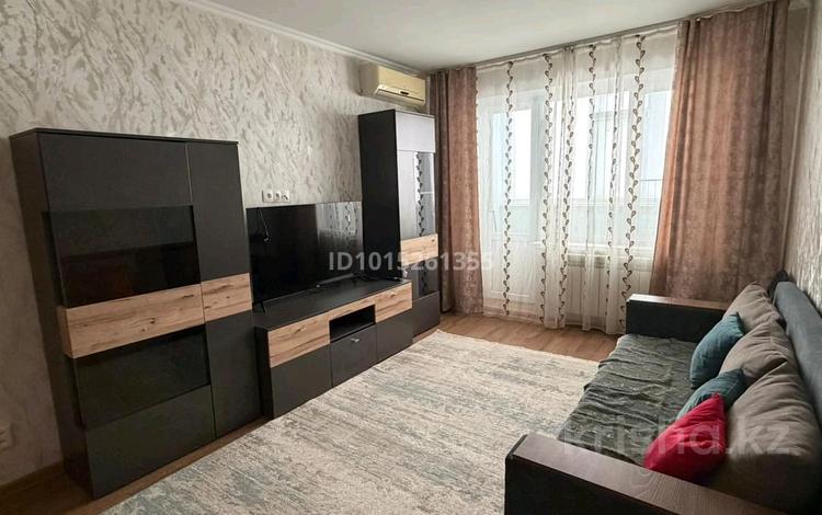 2-комнатная квартира · 52 м² · 2/9 этаж, мкр 12 30 за 180 000 ₸ в Актобе — фото 2