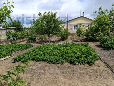 Отдельный дом · 4 комнаты · 80 м² · 21 сот., Алии Молдагуловой 1 за 18 млн ₸ в 