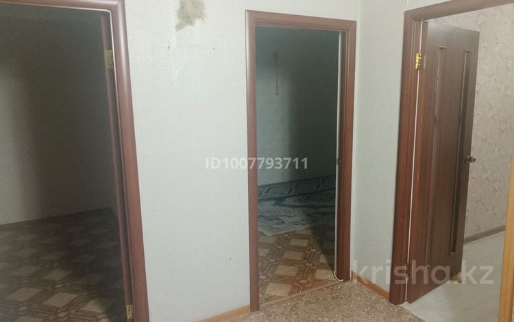 3-комнатная квартира · 65 м² · 4/5 этаж, мкр 5 82 — Тургенева 82 за 150 000 〒 в Актобе — фото 2