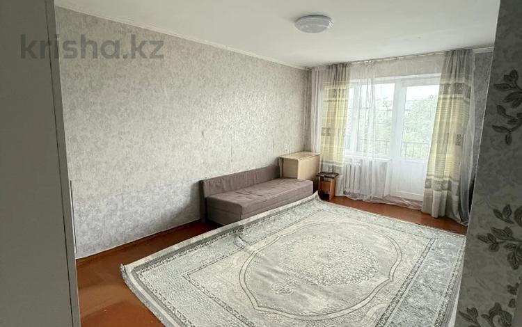 2-бөлмелі пәтер · 35 м² · 4/5 қабат, Самал 34, бағасы: 100 000 ₸ в Талдыкоргане, мкр Самал — фото 2