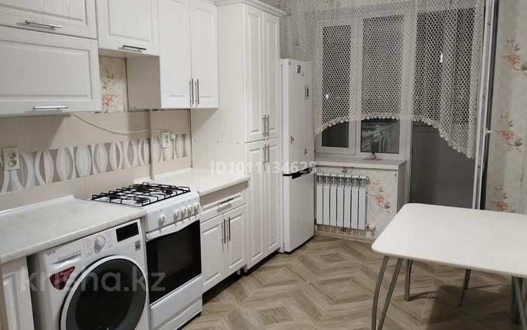 1-комнатная квартира · 41.3 м² · 4/5 этаж, Бурабай за 120 000 ₸ в Актобе, мкр. Курмыш — фото 2