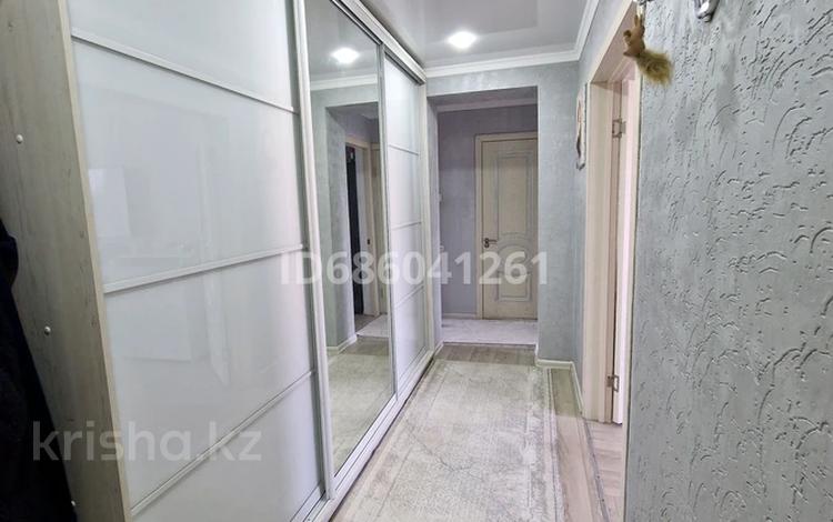 2-бөлмелі пәтер · 52 м² · 5/6 қабат, Жамбыл 211 — Район автопарк., бағасы: 25.5 млн ₸ в Уральске — фото 2