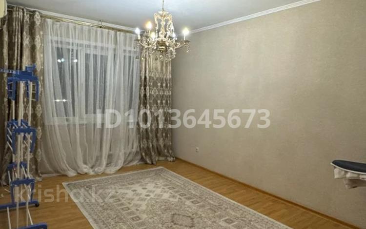 3-бөлмелі пәтер · 72 м² · 5/9 қабат, мкр Жетысу-2 48, бағасы: 365 000 ₸ в Алматы, Ауэзовский р-н — фото 2