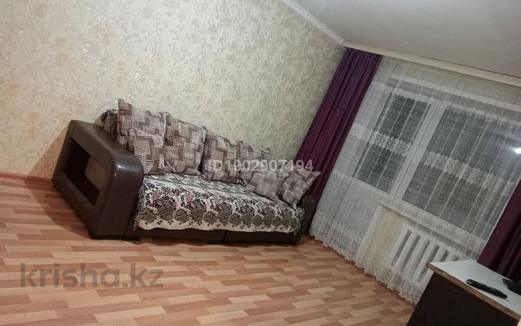 2-бөлмелі пәтер · 52 м² · 2/5 қабат, Чехова — Бизнес колледж, бағасы: 160 000 ₸ в Семее — фото 2