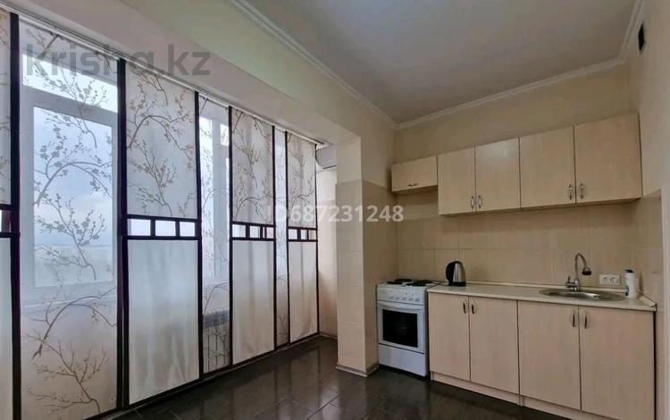 1-комнатная квартира · 40 м² · 11/16 этаж, Навои 37 — Навои - Жандосова за 300 000 ₸ в Алматы, Бостандыкский р-н — фото 4