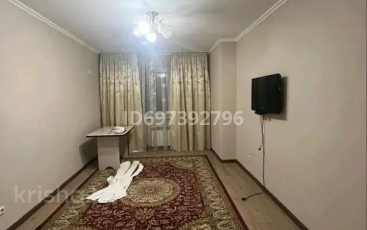 2 комнаты, 70 м², ТҰРАН1мкр 359/8 за 40 000 〒 в Шымкенте — фото 2