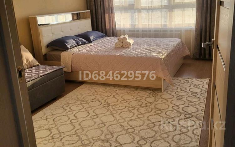1-комнатная квартира · 34 м² · 20/22 этаж, Бектурова 4/1 за 12 000 ₸ в Астане, Нура р-н — фото 2