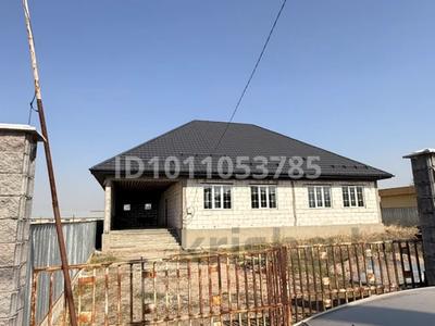 Отдельный дом · 5 комнат · 250 м² · 6 сот., Алатауская трасса 10 за 43 млн ₸ в Туздыбастау (Калинино)