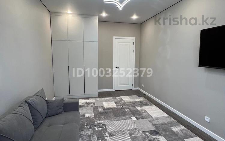 1-комнатная квартира · 43 м² · 7/9 этаж, Сызганова 1/2 — Е 357 за 235 000 〒 в Астане, Есильский р-н — фото 2