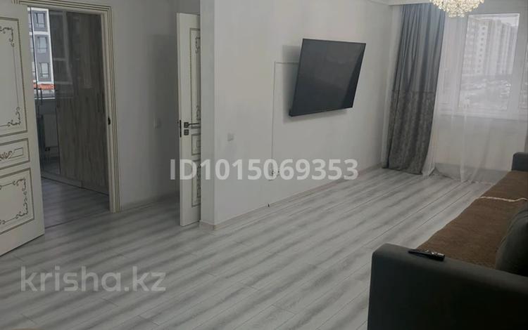 3-бөлмелі пәтер · 72 м² · 3 қабат, Казыбек би 11, 11Б, 15, 13, 11а, 11/1, 13а, 11/2, бағасы: 42 млн ₸ в Астане, Нура р-н — фото 2