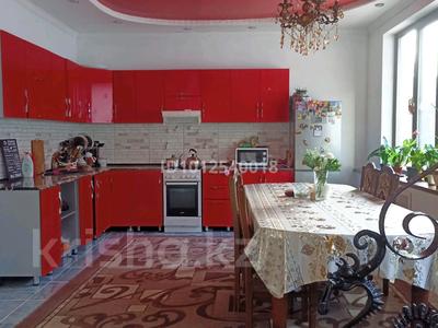 Жеке үй · 7 бөлме · 200 м² · 8 сот., п. Арман, Иле 30/1 — Магазина Ак жол, лесхоз, бағасы: 300 000 ₸ в Алатау
