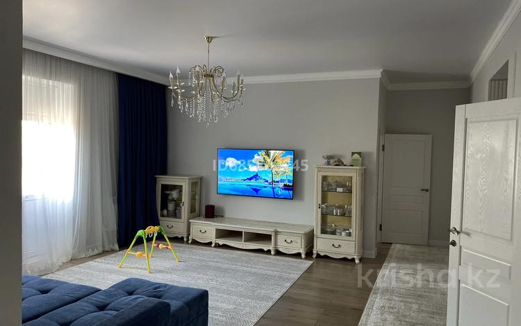 4-бөлмелі пәтер · 107.4 м² · 3/3 қабат, Адгама Каримова 100/5, бағасы: 45 млн ₸ в Атырау — фото 2
