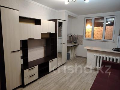1-комнатная квартира · 15 м² · 2/5 этаж, Кунаева — Макатаева за 15 млн ₸ в Алматы, Медеуский р-н