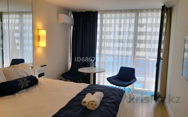 1-комнатная квартира · 30 м² · 18/50 этаж, Orbi City Block D1 — Дом юстиции за 15 000 ₸ в Батуми — фото 5