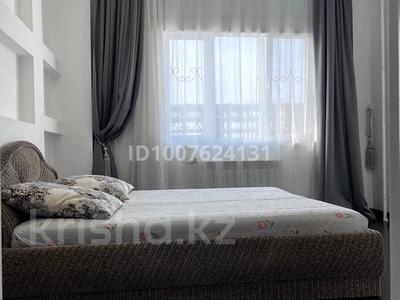 2-комнатная квартира · 54 м² · 8/11 этаж, 16-й мкр 55 за 13 000 〒 в Актау