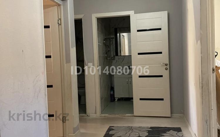 2-комнатная квартира · 70 м² · 4/5 этаж, 20-й мкр 36 за 150 000 ₸ в Актау — фото 2