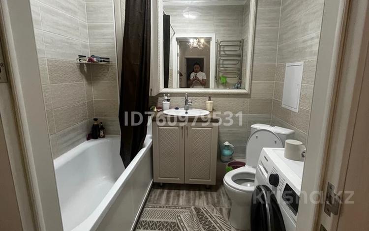 2-бөлмелі пәтер · 74 м² · 2/9 қабат, 34-й мкр 2, бағасы: 26 млн ₸ в Актау — фото 4