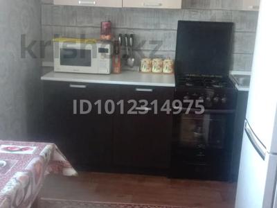2-комнатная квартира · 48.6 м² · 3/3 этаж, 1 Набережный переулок 2 — Район аквапарка за 14.8 млн 〒 в Семее