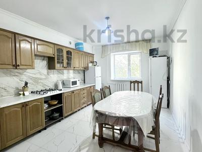 4-комнатная квартира · 124.1 м² · 2/5 этаж, Абылай хана — Район Встречи, напротив Республиканской клиники за 49.5 млн 〒 в Астане, Алматы р-н