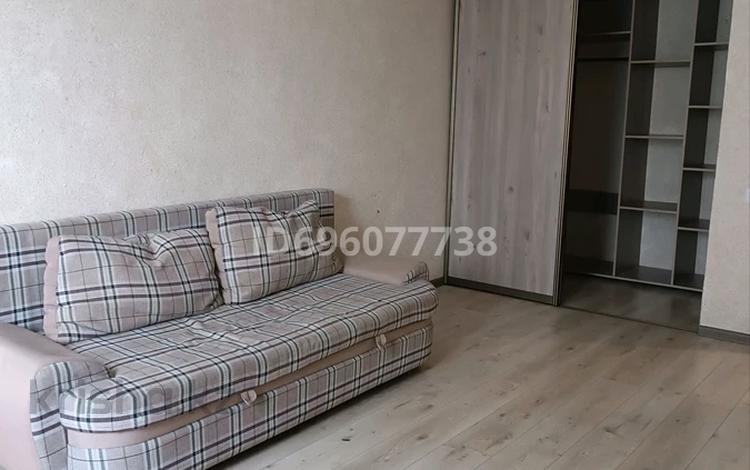 2-комнатная квартира, 51 м², 5/6 этаж помесячно, проспект Абылай хана 13