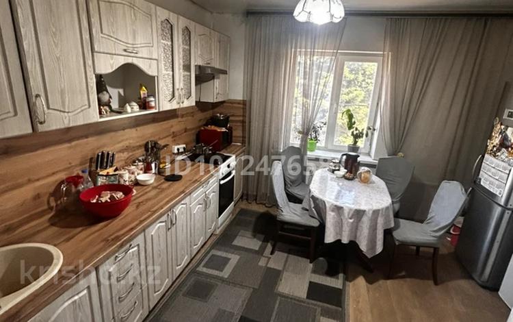 Жеке үй · 4 бөлме · 185 м² · 8 жүзд., Амангельды Иманова, бағасы: 32 млн ₸ в Усть-Каменогорске — фото 2