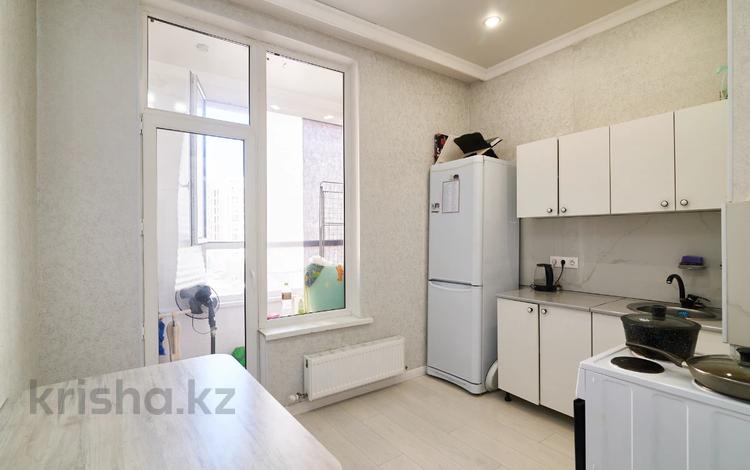 1-комнатная квартира · 42.3 м² · 4/12 этаж, Санжара Асфендиярова 8 за 26 млн ₸ в Астане, Нура р-н — фото 20