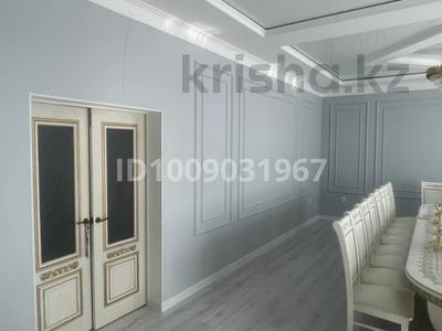 Отдельный дом · 4 комнаты · 170 м² · 10 сот., жилой массив Думан, Думан тұрғын алабы 951 — 951 за 28 млн ₸ в Актобе