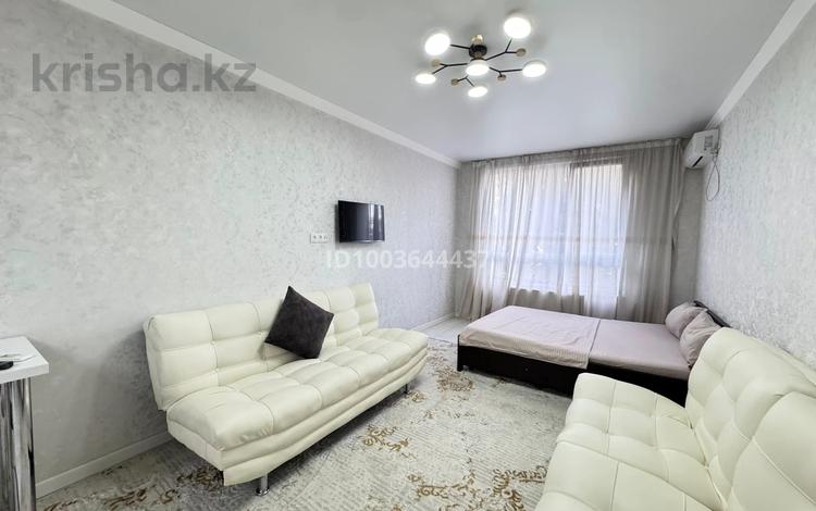 1-бөлмелі пәтер · 35 м² · 3/10 қабат, Толе би 285/8 20-корпус — Пересечение Төле би Өтеген батыра, бағасы: 300 000 ₸ в Алматы, Алмалинский р-н — фото 9