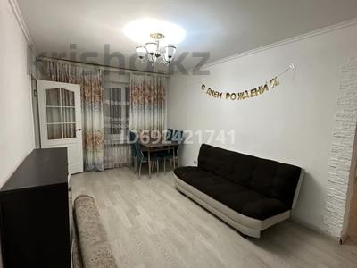 3-комнатная квартира, 69 м², 2/5 этаж помесячно, мкр Орбита-2 — Аль-Фараби Мустафина за 300 000 〒 в Алматы, Бостандыкский р-н