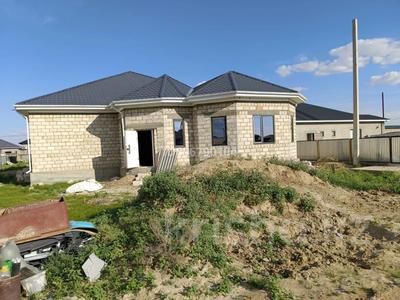 Продажа домов и дачи в Атырауской обл.: Отдельный дом · 4 комнаты · 340 м² · 8 сот., Мкр Атырау, 403 көше 49 за 25 млн 〒 Отдельный дом · 4 комнаты · 340 м² · 8 сот., Мкр Атырау, 403 көше 49 за 25 млн 〒 в Кульсары