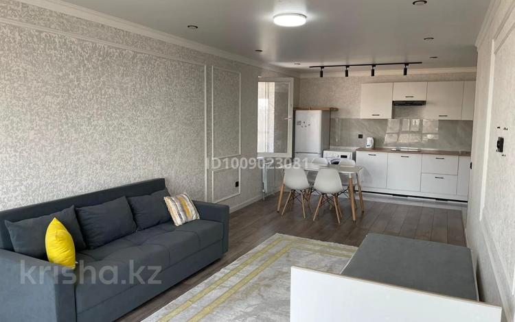 3-бөлмелі пәтер · 80 м² · 4/10 қабат, мкр Аккент 89 — Ташкентская Яссауи, бағасы: 450 000 〒 в Алматы, Алатауский р-н — фото 2