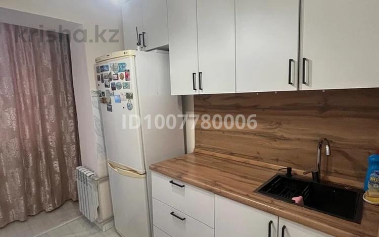 1-комнатная квартира · 35 м² · 1/10 этаж, 12-й мкр 32 — 12 32 за 8 000 〒 в Актау — фото 2