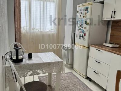 1-комнатная квартира · 35 м² · 1/12 этаж, 12-й мкр — 12 32 за 10 000 ₸ в Актау