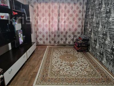 1-комнатная квартира · 35 м² · 1/5 этаж, санкибай батыра 165 за 9.8 млн 〒 в Актобе