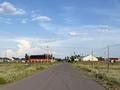 Участок · 10 соток, Ахметбеков 93 — Продаётся земельный участок в селе Кажымукан. Находится рядом с трассой. В шаговой доступности заправка «Qazaq oil», спортивный комплекс и мечеть. В перспективе рядом планируется строительство школы. Отличный вариант для тех, кто ценит удобное расположение, доступность инфраструктуры и перспективность района. за 6 млн ₸ — фото 9