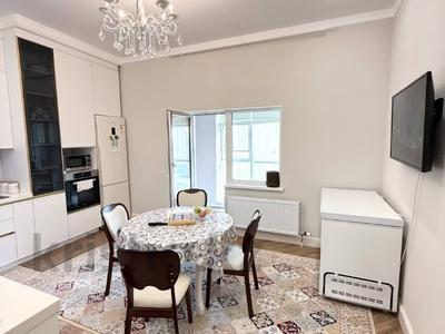 4-бөлмелі пәтер · 148.5 м² · 4/8 қабат, Шамши Калдаякова 4 — Элит класс, потолки 3.3м, бағасы: 155 млн ₸ в Астане, Алматы р-н