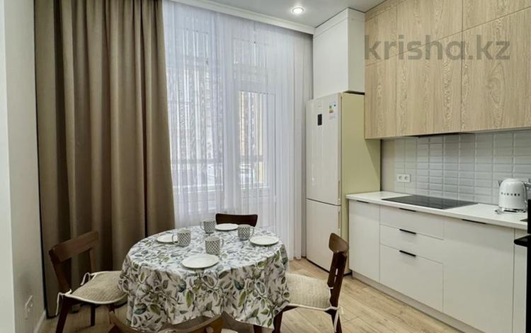 1-комнатная квартира · 43 м² · 2/17 этаж, Рыскулова 16/4 за 250 000 ₸ в Астане, Есильский р-н — фото 3