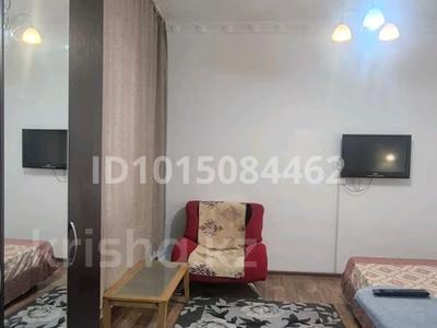 1-бөлмелі пәтер · 32 м² · 2/3 қабат, Кабанбай батыра 122 — Желтоксан, бағасы: 12 000 ₸ в Алматы, Алмалинский р-н