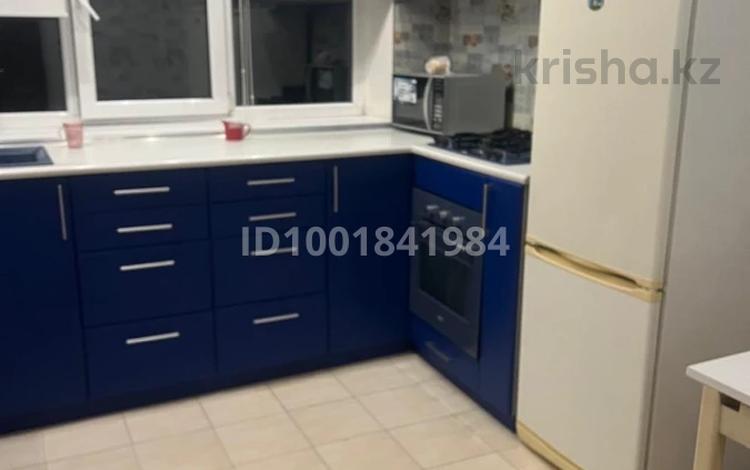2-комнатная квартира · 58 м² · 3/5 этаж, мкр Айнабулак-3 139 за 250 000 ₸ в Алматы, Жетысуский р-н — фото 2