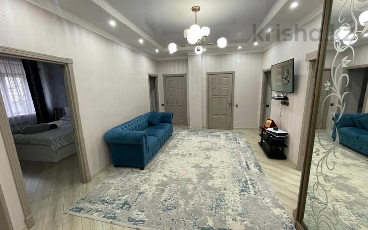 4-комнатная квартира · 107 м² · 1/5 этаж, мкр Нурсая, проспект Абулхайр-хана 66 за 44 млн ₸ в Атырау — фото 17