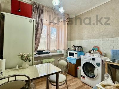 1-комнатная квартира · 30 м² · 2/2 этаж, мкр Михайловка , Западная 93 за 11.3 млн ₸ в Караганде, Казыбек би р-н