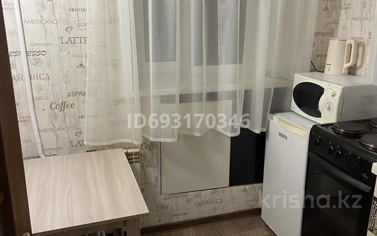 1-комнатная квартира, 22 м², 4/5 этаж, Каирбаева 72 за 9.8 млн 〒 в Павлодаре — фото 2