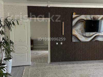 Отдельный дом · 5 комнат · 120 м² · 5 сот., Луч восток 8 — Зади магазина Мега март за 31 млн ₸ в 
