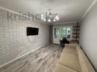 3-комнатная квартира · 65 м² · 2/5 этаж, Жарокова 296 за 380 000 ₸ в Алматы, Бостандыкский р-н