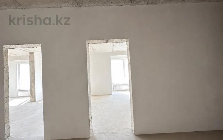 3-бөлмелі пәтер · 129 м² · 12/25 қабат, Байдибек би стр. 127/7, бағасы: 53 млн ₸ в Шымкенте — фото 2