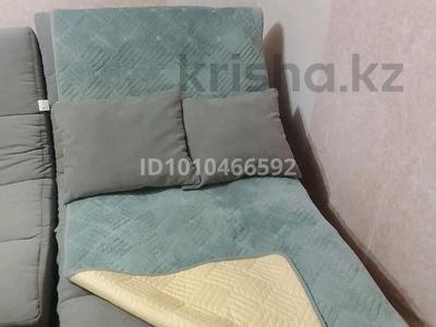 1-бөлмелі пәтер · 36 м² · 5/5 қабат, Момышулы 27/2 — Магазин зорька, бағасы: 6 млн ₸ в Темиртау