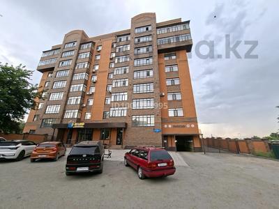 4-комнатная квартира · 130 м² · 8/9 этаж, Достаевского 174Б — Центр за 83 млн 〒 в Семее