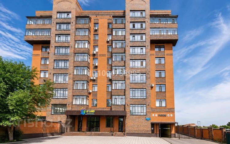 4-комнатная квартира · 121.6 м² · 8/9 этаж, Достаевского 174Б — Центр за 89.5 млн ₸ в Семее — фото 36